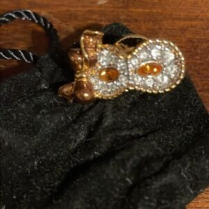 Swarovski Vintage Harlequin Costume Mask Lapel Pin Tie Tack Amber Eyes Golf Tone
